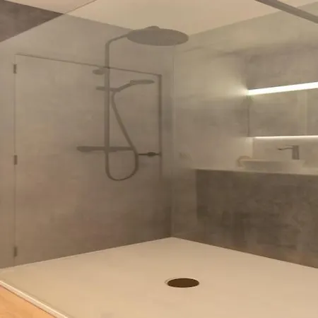 In With Stunning Sea Views 오스텐드