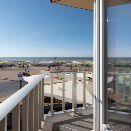 In With Stunning Sea Views Apartment Ostend