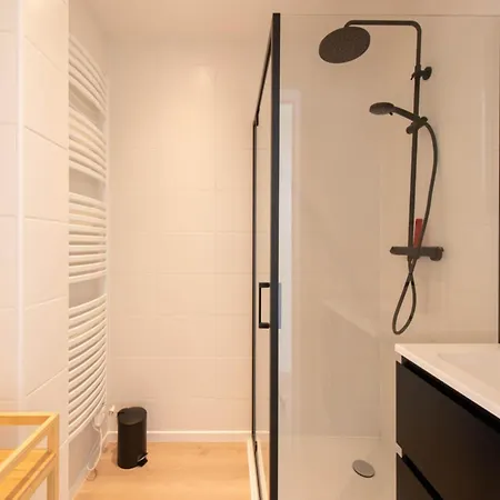 شقة In With Stunning Sea Views *