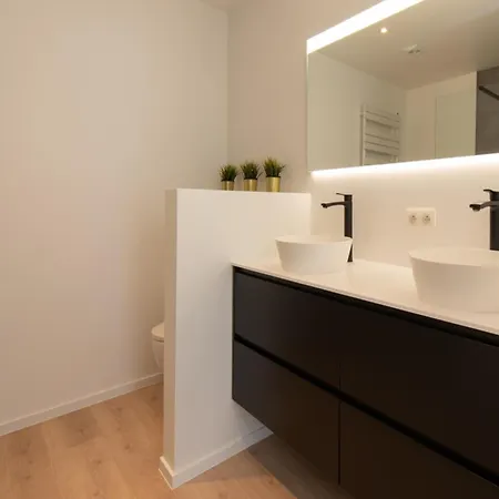 In With Stunning Sea Views 오스텐드