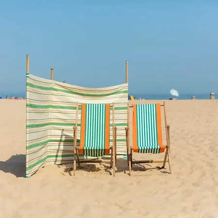 In With Stunning Sea Views شقة أوستيند